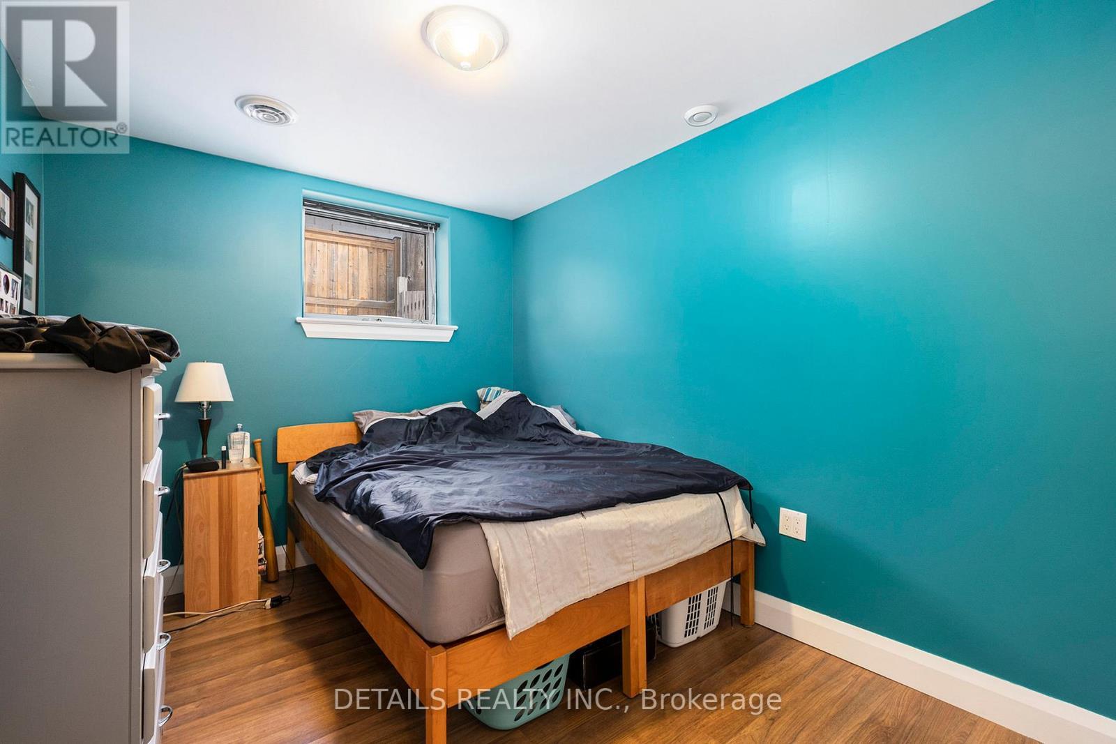 












8 ALMA STREET E

,
North Grenville,




Ontario
K0G1J0

