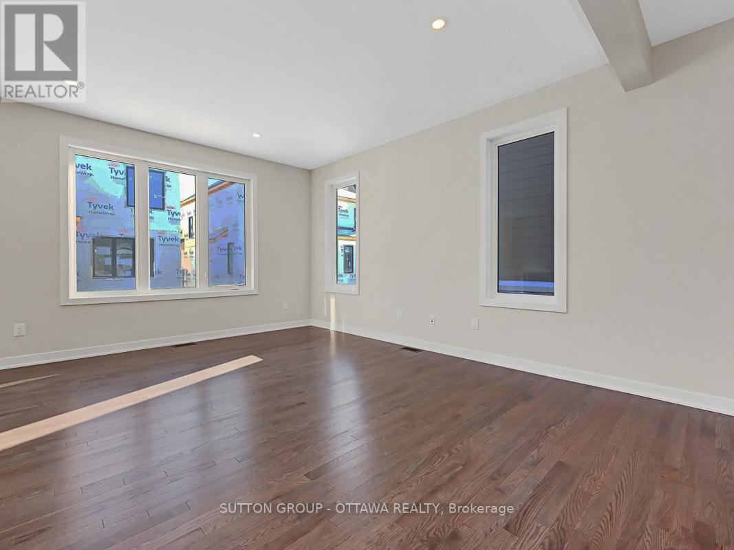 












173 CONSERVANCY DRIVE

,
Ottawa,




Ontario
K2J7L8

