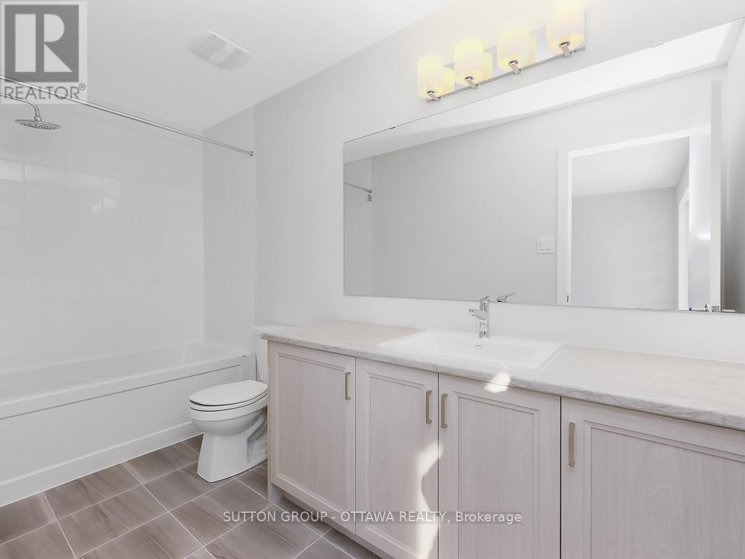 












173 CONSERVANCY DRIVE

,
Ottawa,




Ontario
K2J7L8


