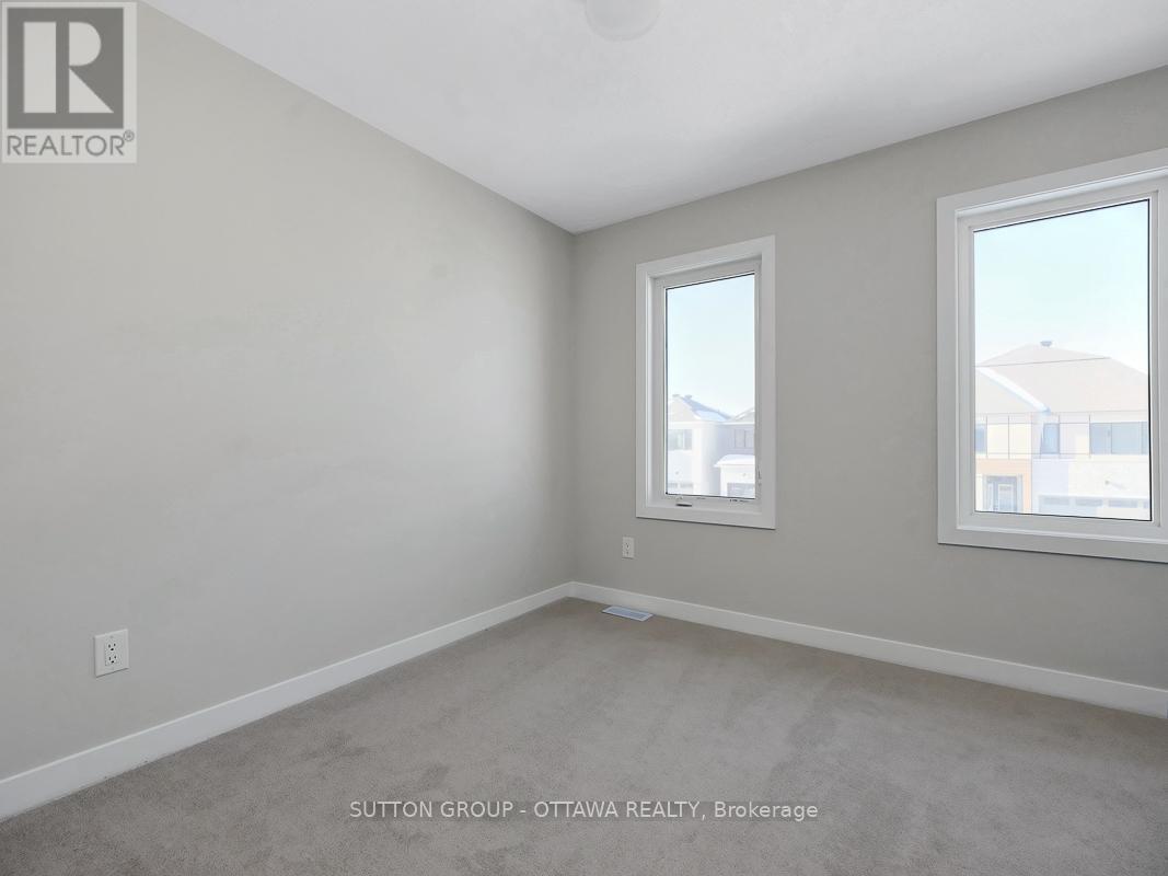 












173 CONSERVANCY DRIVE

,
Ottawa,




Ontario
K2J7L8

