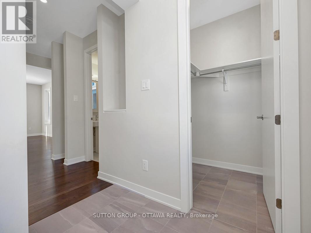 












173 CONSERVANCY DRIVE

,
Ottawa,




Ontario
K2J7L8

