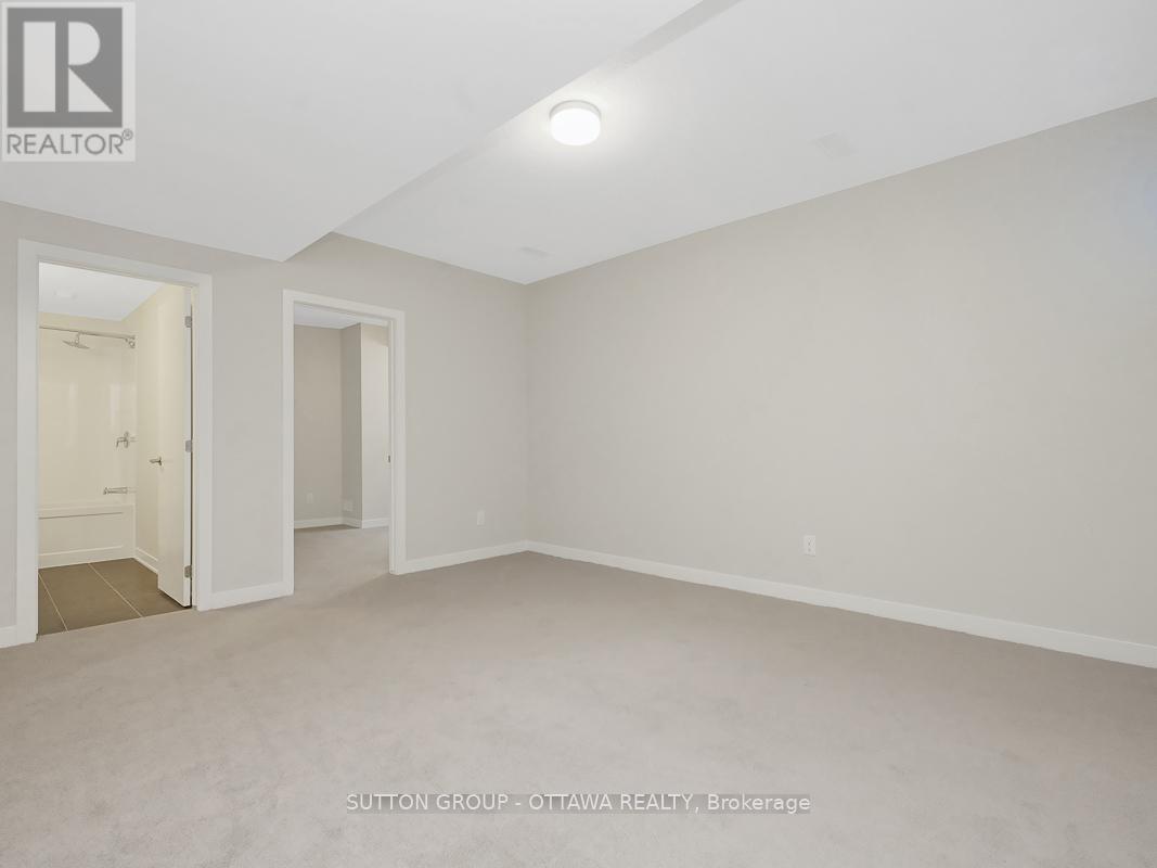 












173 CONSERVANCY DRIVE

,
Ottawa,




Ontario
K2J7L8

