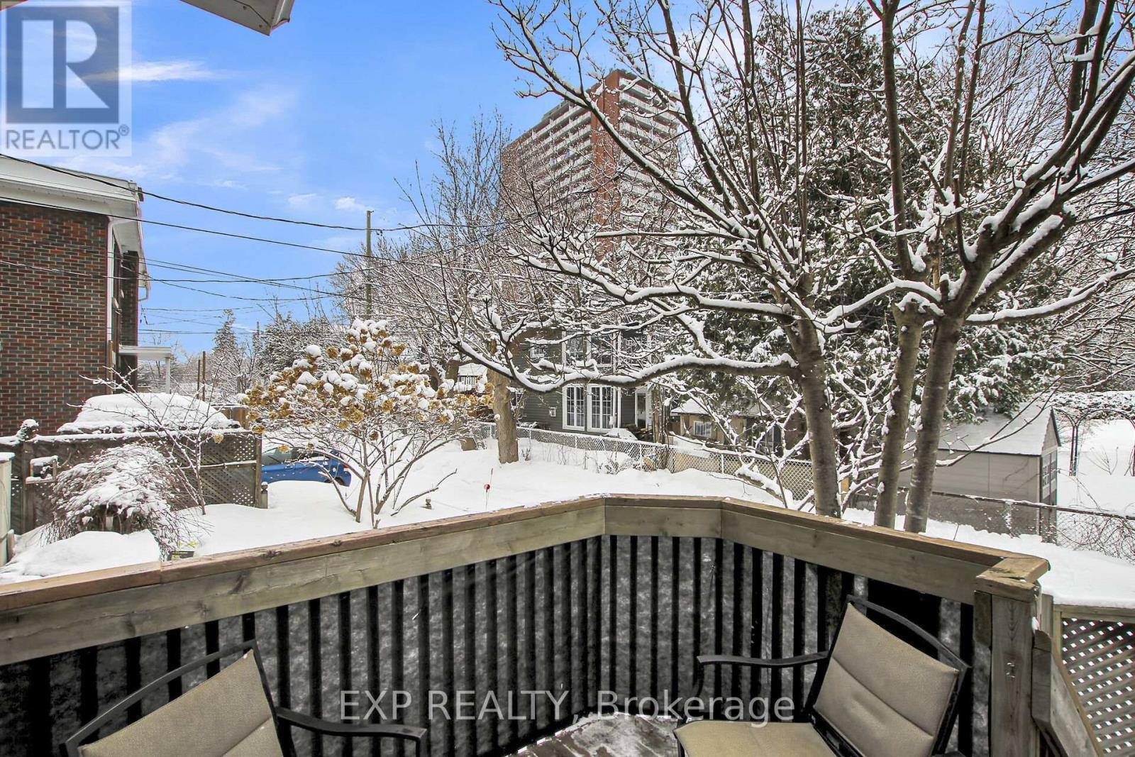 












212 WESTHAVEN CRESCENT

,
Ottawa,




Ontario
K1Z7G3

