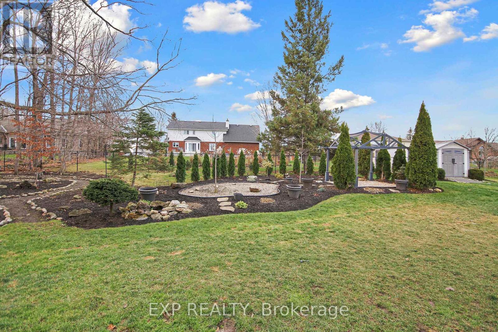 












6654 STILLWOOD DRIVE

,
Ottawa,




Ontario
K0A2T0

