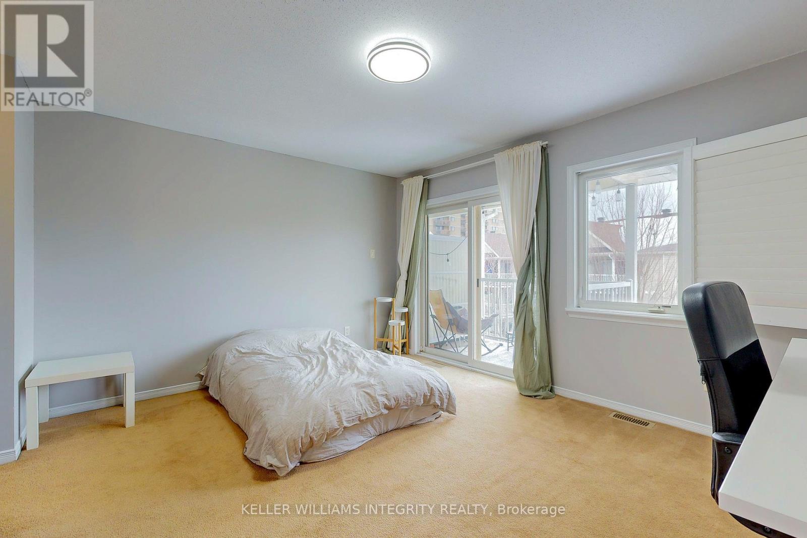 












10 - 638 REARDON

,
Ottawa,




Ontario
K1V2K9

