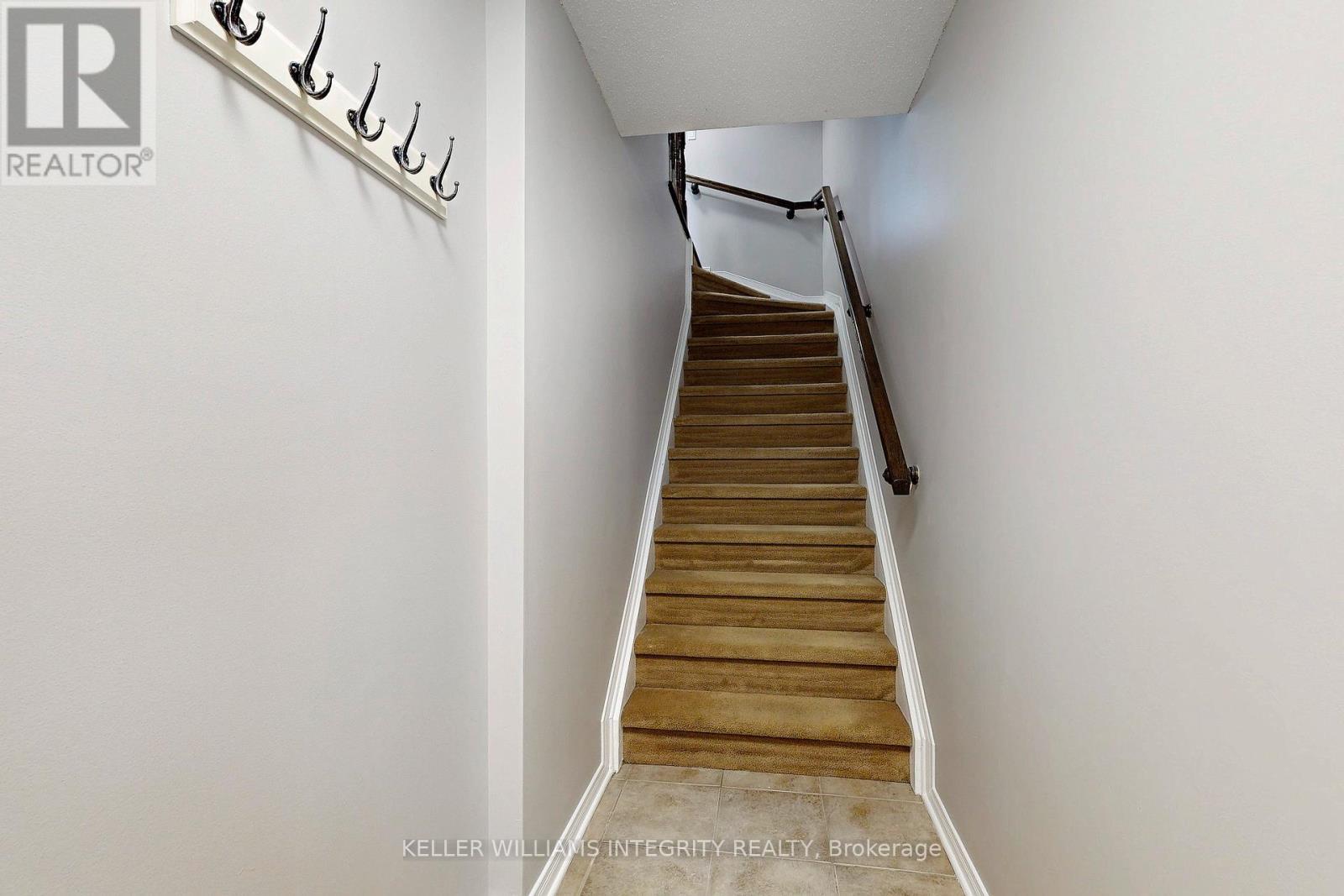 












10 - 638 REARDON

,
Ottawa,




Ontario
K1V2K9


