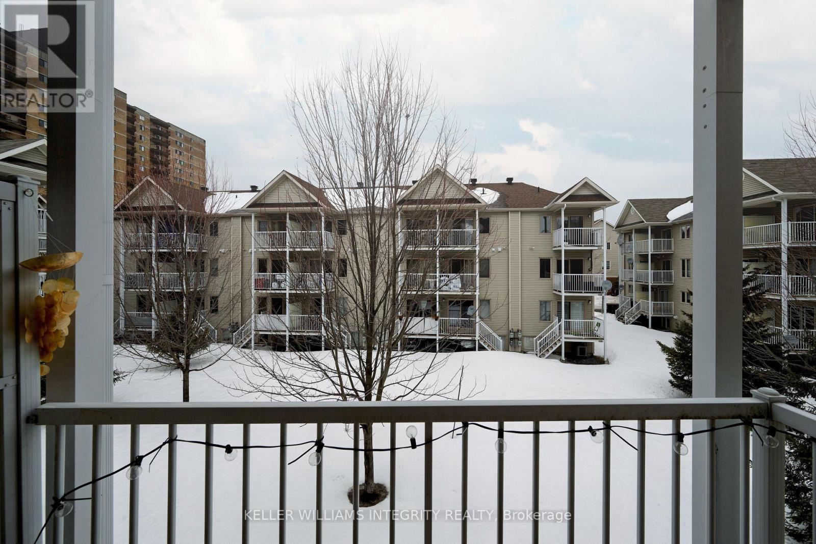












10 - 638 REARDON

,
Ottawa,




Ontario
K1V2K9

