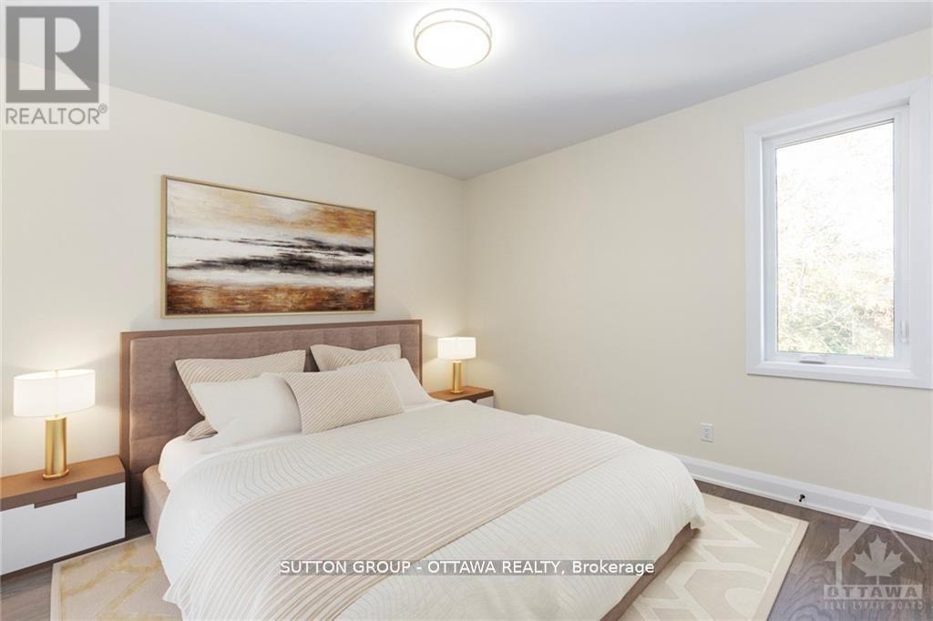 












571 MUTUAL STREET

,
Ottawa,




Ontario
K1K1C5

