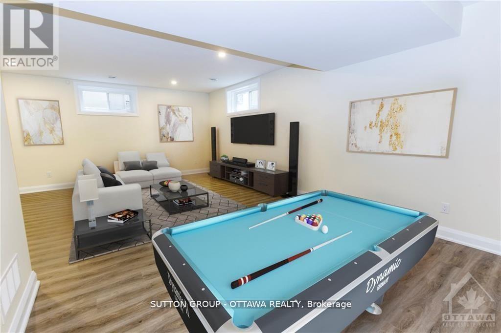 












571 MUTUAL STREET

,
Ottawa,




Ontario
K1K1C5

