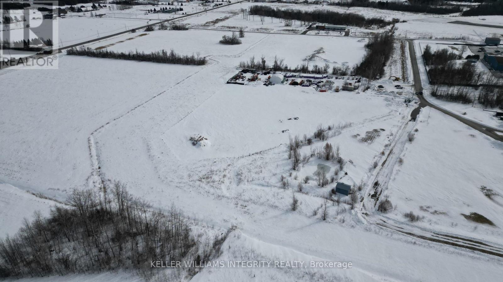 












4 HUISSON ROAD

,
Ottawa,







Ontario
K0A1L0

