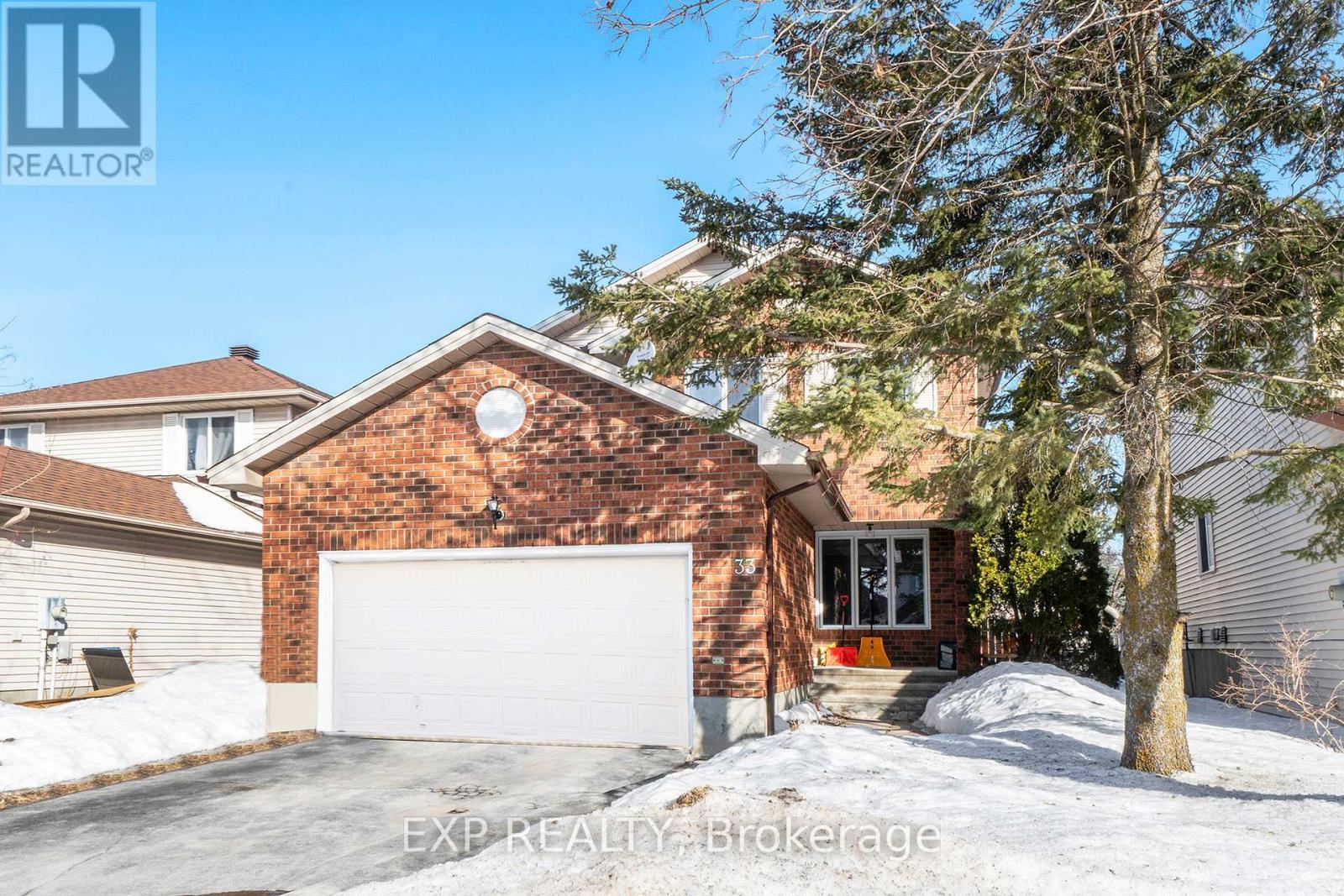 












33 BRIDLE PARK DRIVE

,
Ottawa,




Ontario
K2M2E2


