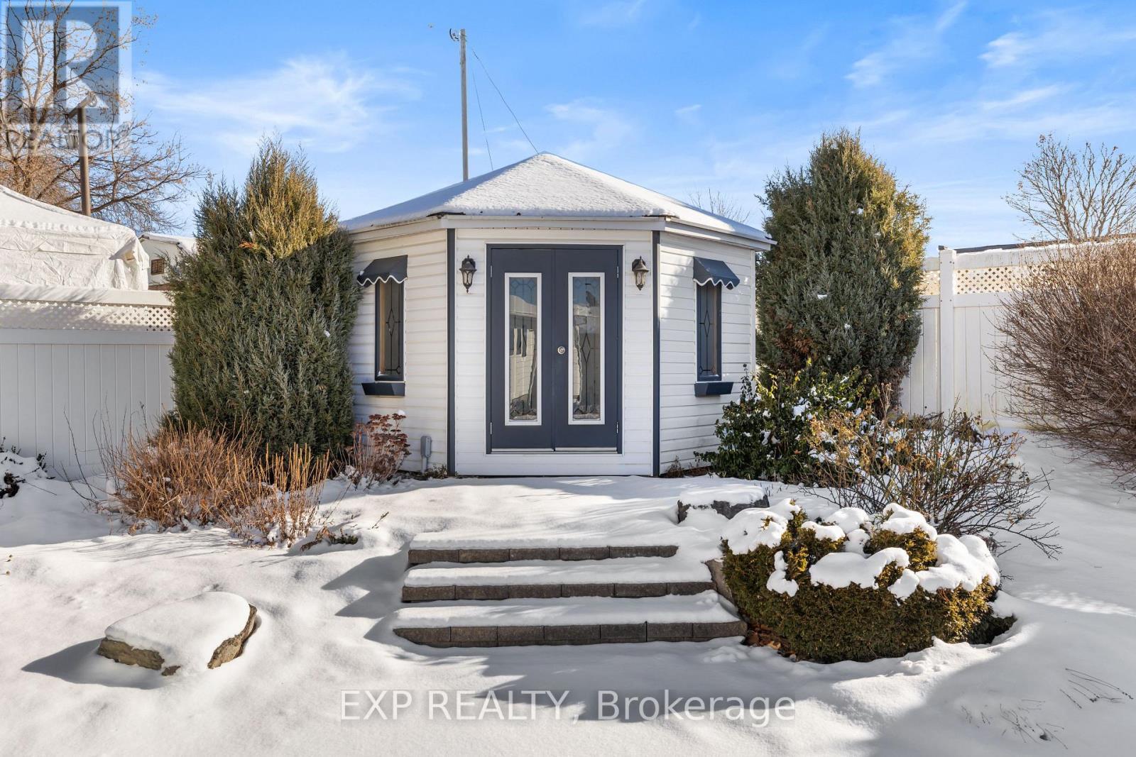 












1595 DU PARC AVENUE

,
Clarence-Rockland,




Ontario
K4K1C3

