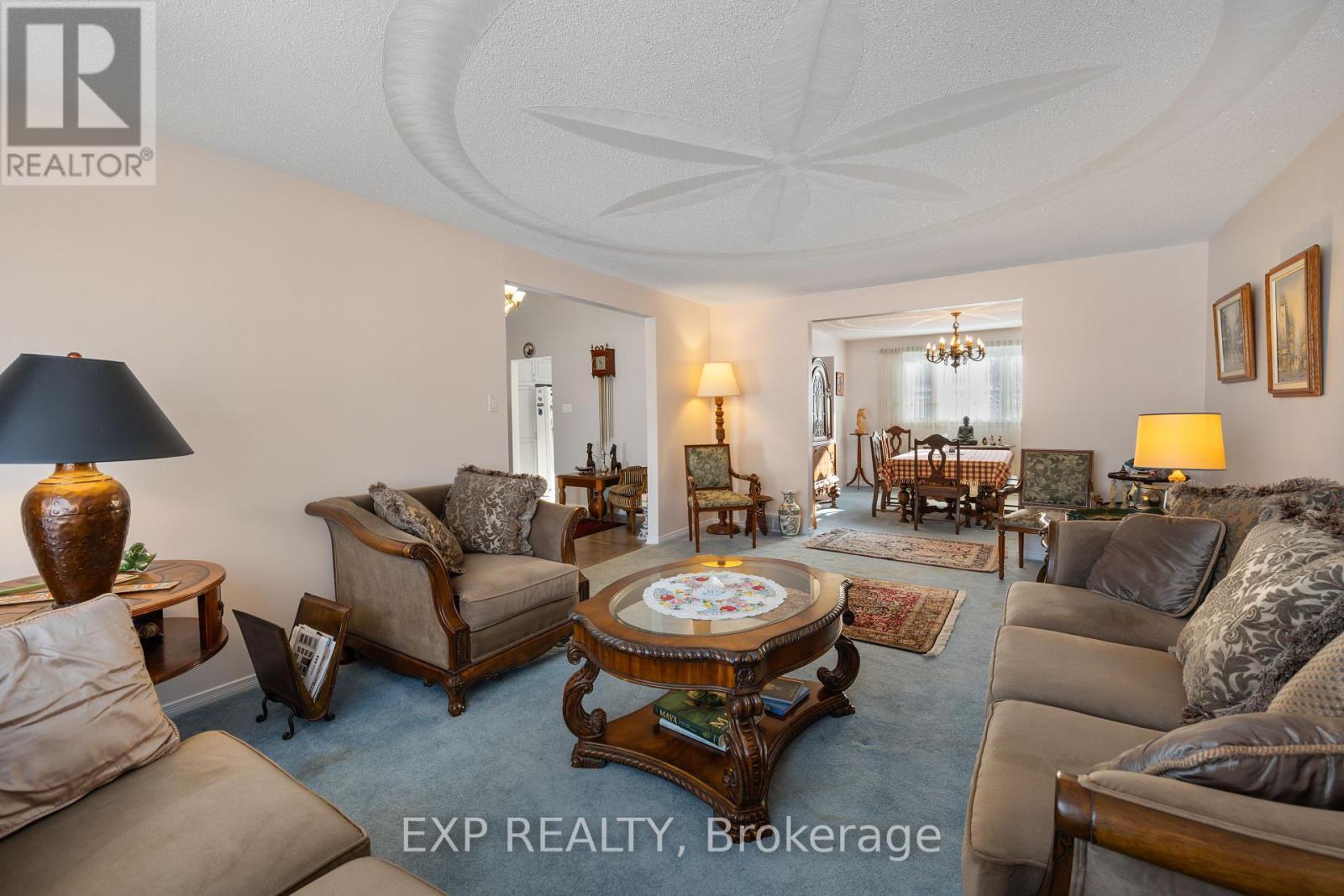 












1595 DU PARC AVENUE

,
Clarence-Rockland,




Ontario
K4K1C3

