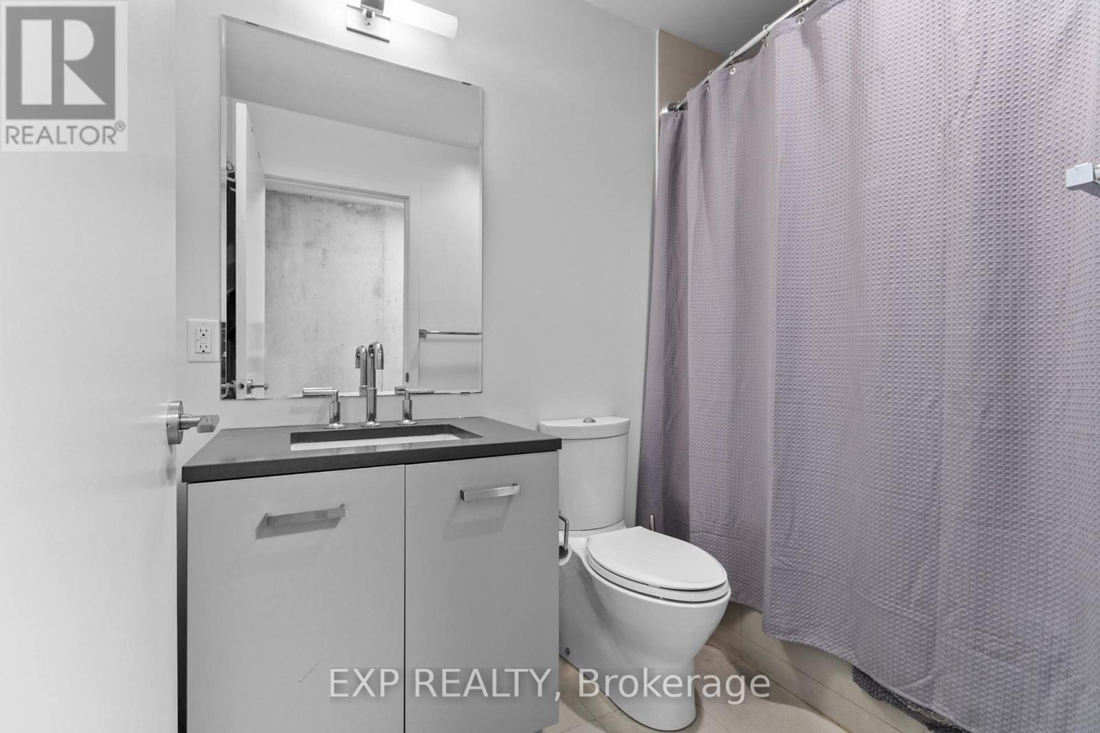 












1513 - 224 LYON STREET N

,
Ottawa,




Ontario
K1R0C1

