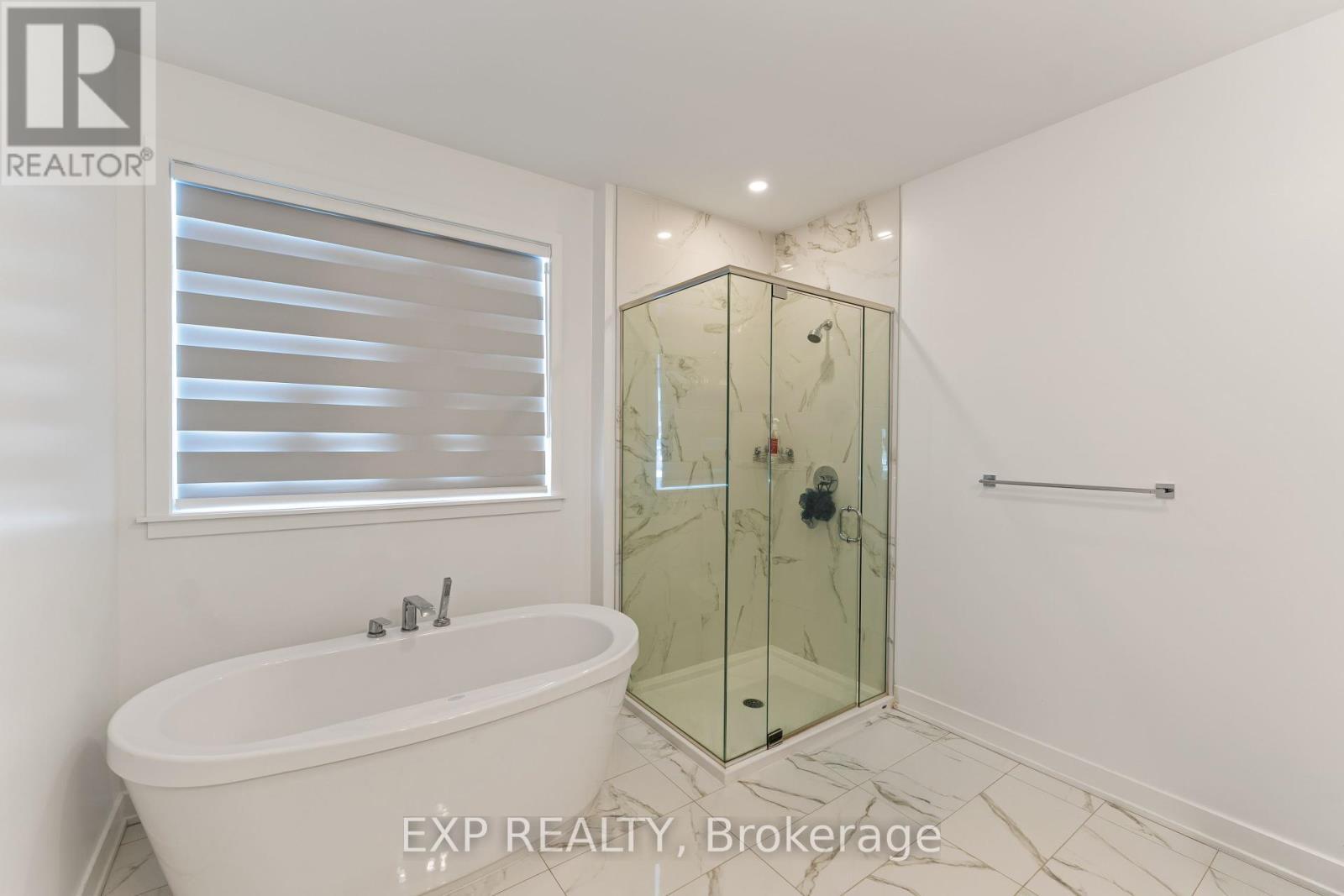 












511 ADANE WAY

,
Ottawa,




Ontario
K4M0L6

