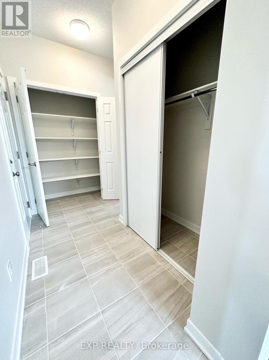 












2433 WATERCOLOURS WAY

,
Ottawa,




Ontario
K2J7A9

