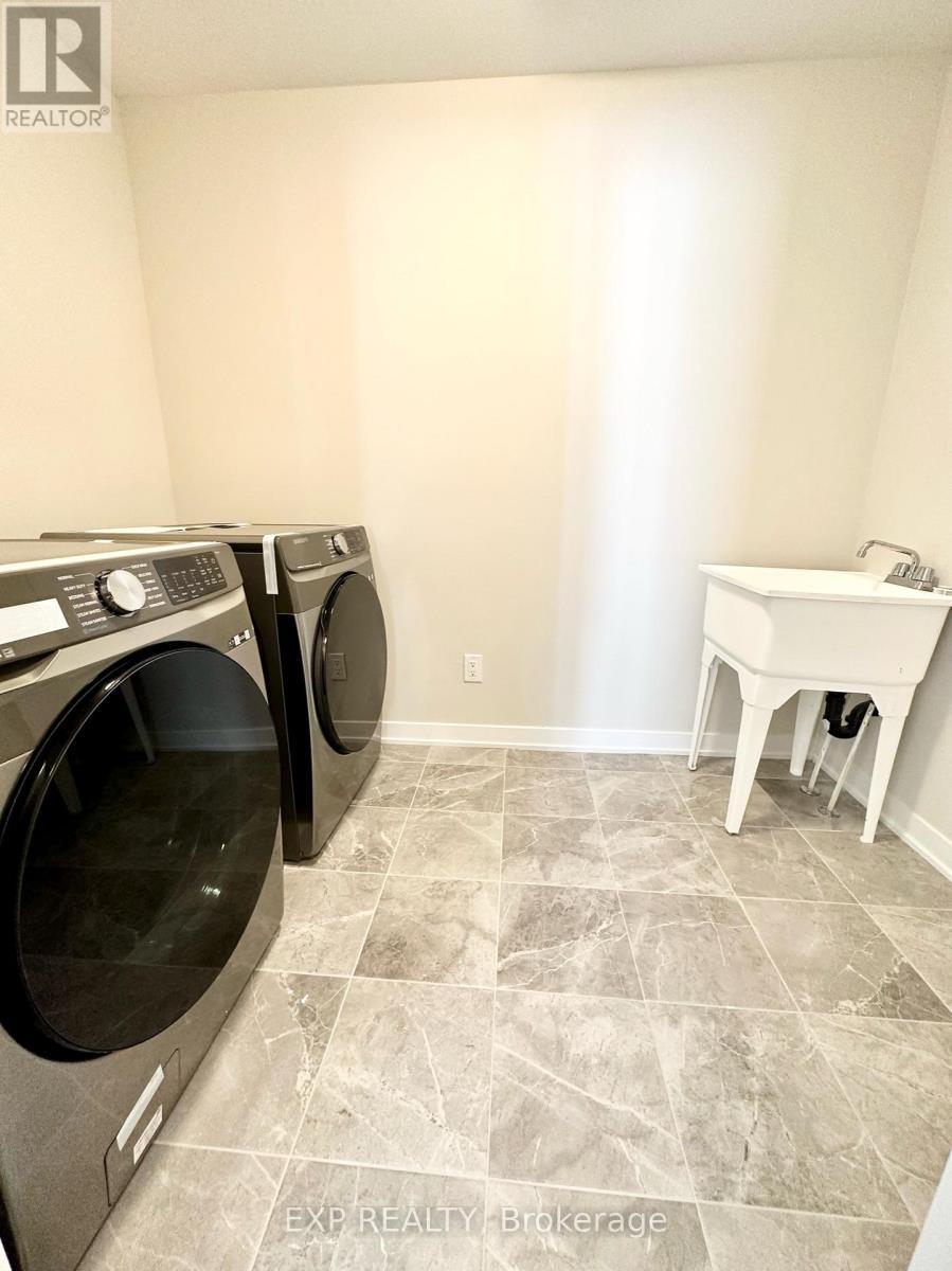












2433 WATERCOLOURS WAY

,
Ottawa,




Ontario
K2J7A9

