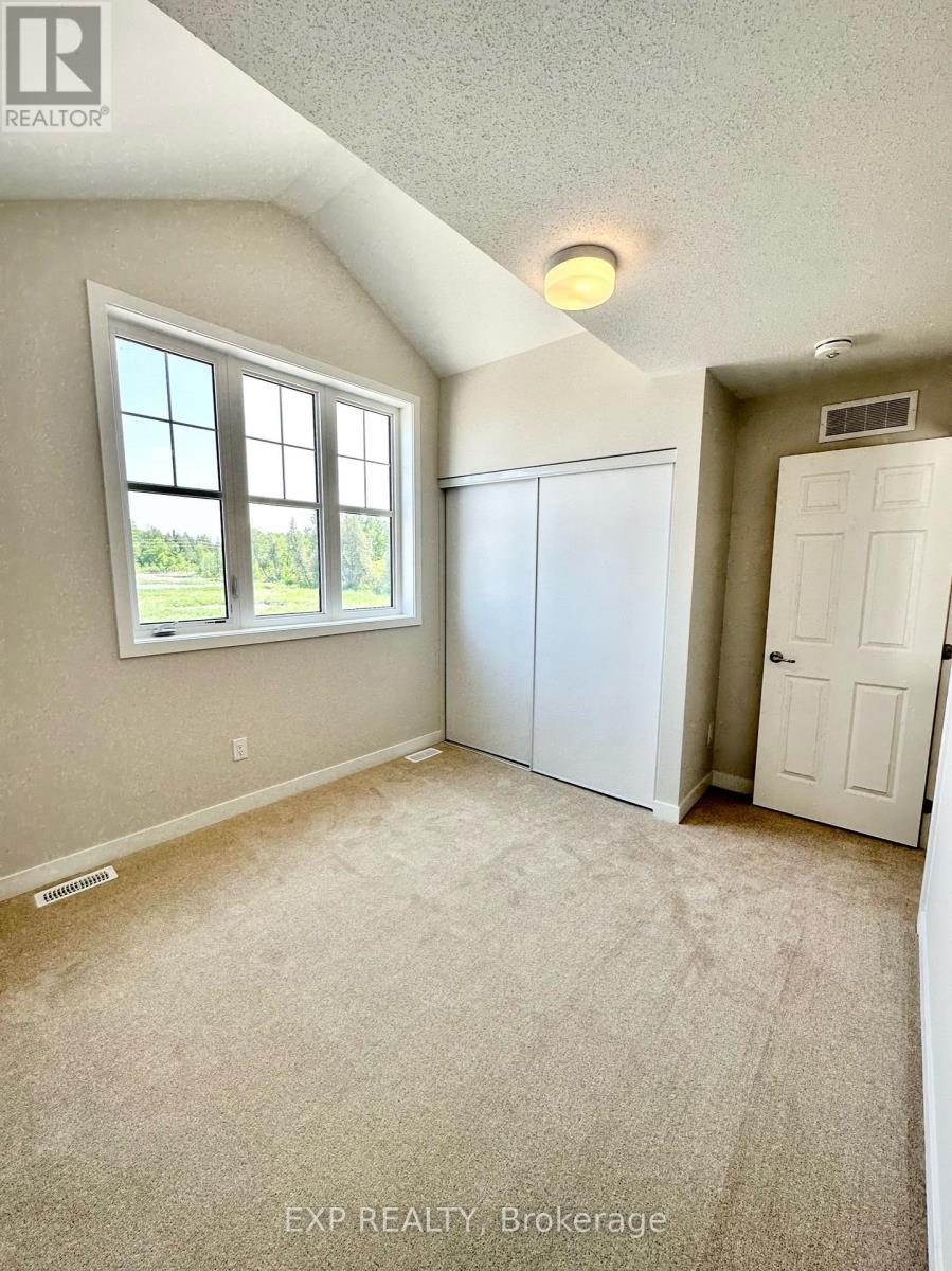 












2433 WATERCOLOURS WAY

,
Ottawa,




Ontario
K2J7A9

