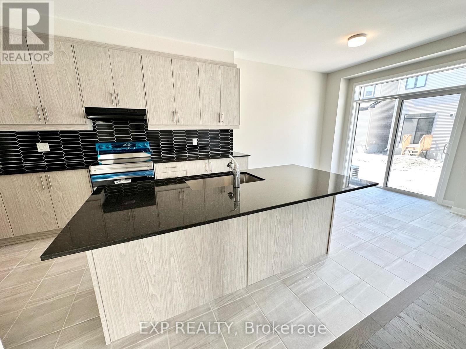 












2433 WATERCOLOURS WAY

,
Ottawa,




Ontario
K2J7A9

