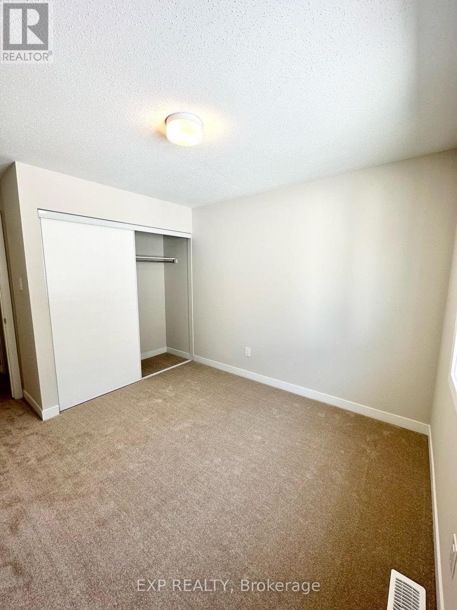 












2433 WATERCOLOURS WAY

,
Ottawa,




Ontario
K2J7A9

