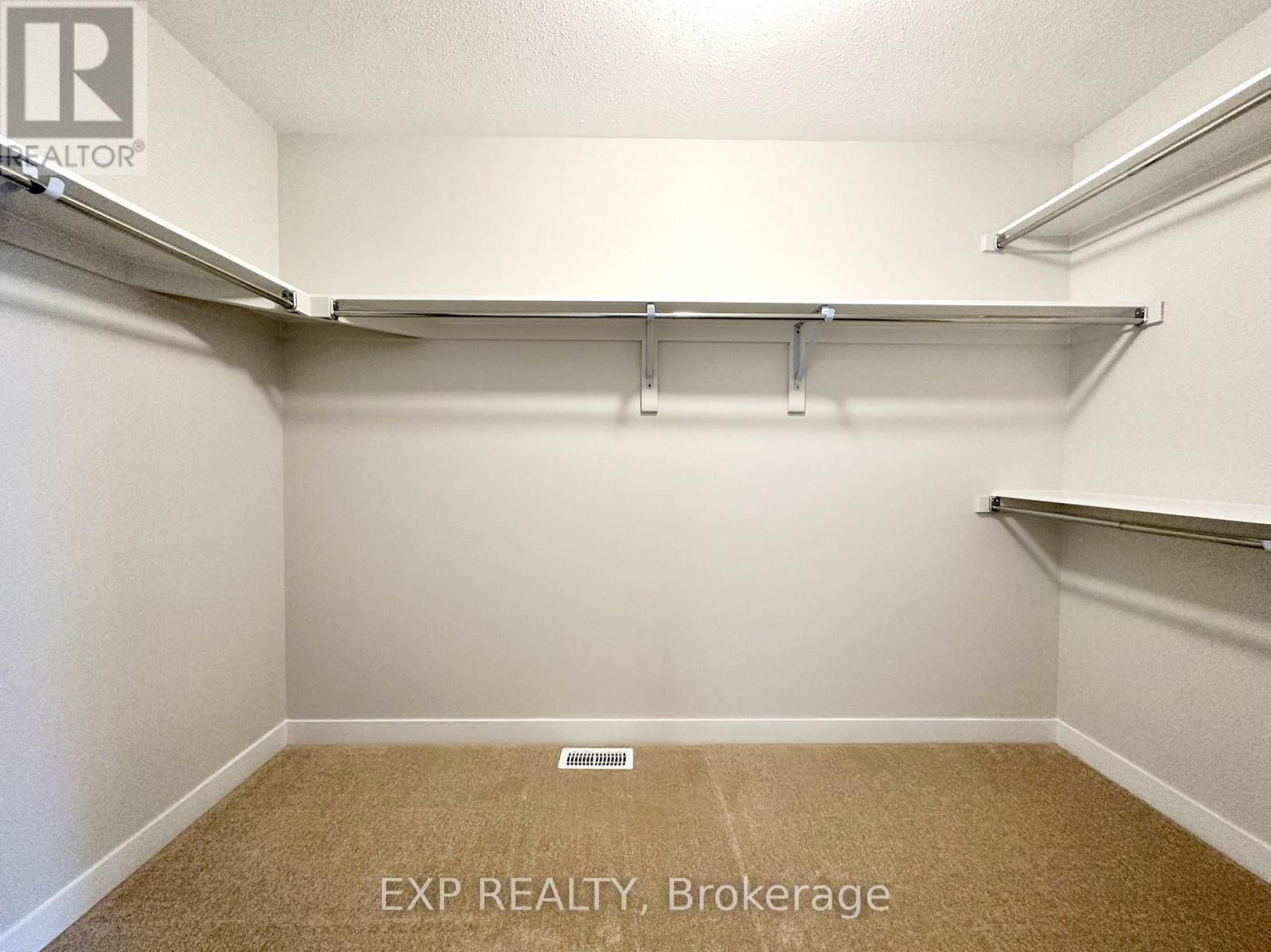 












2433 WATERCOLOURS WAY

,
Ottawa,




Ontario
K2J7A9

