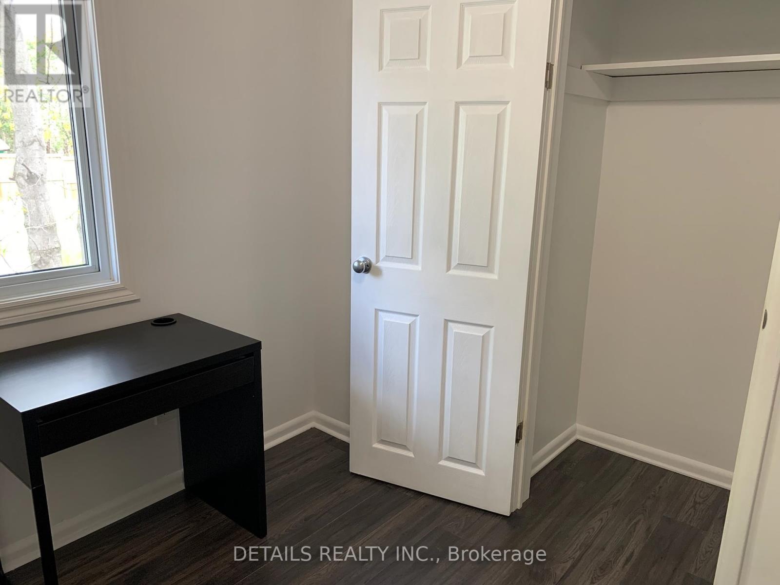 












1534 BASELINE ROAD

,
Ottawa,




Ontario
K2C0B3

