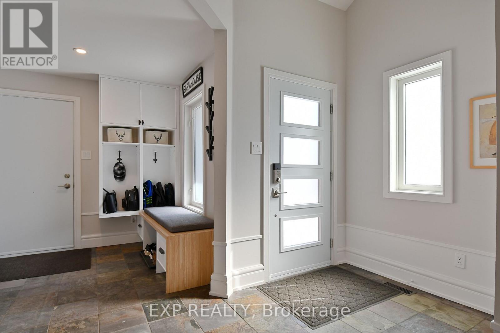 












3616 ALBION ROAD S

,
Ottawa,




Ontario
K1T1A3

