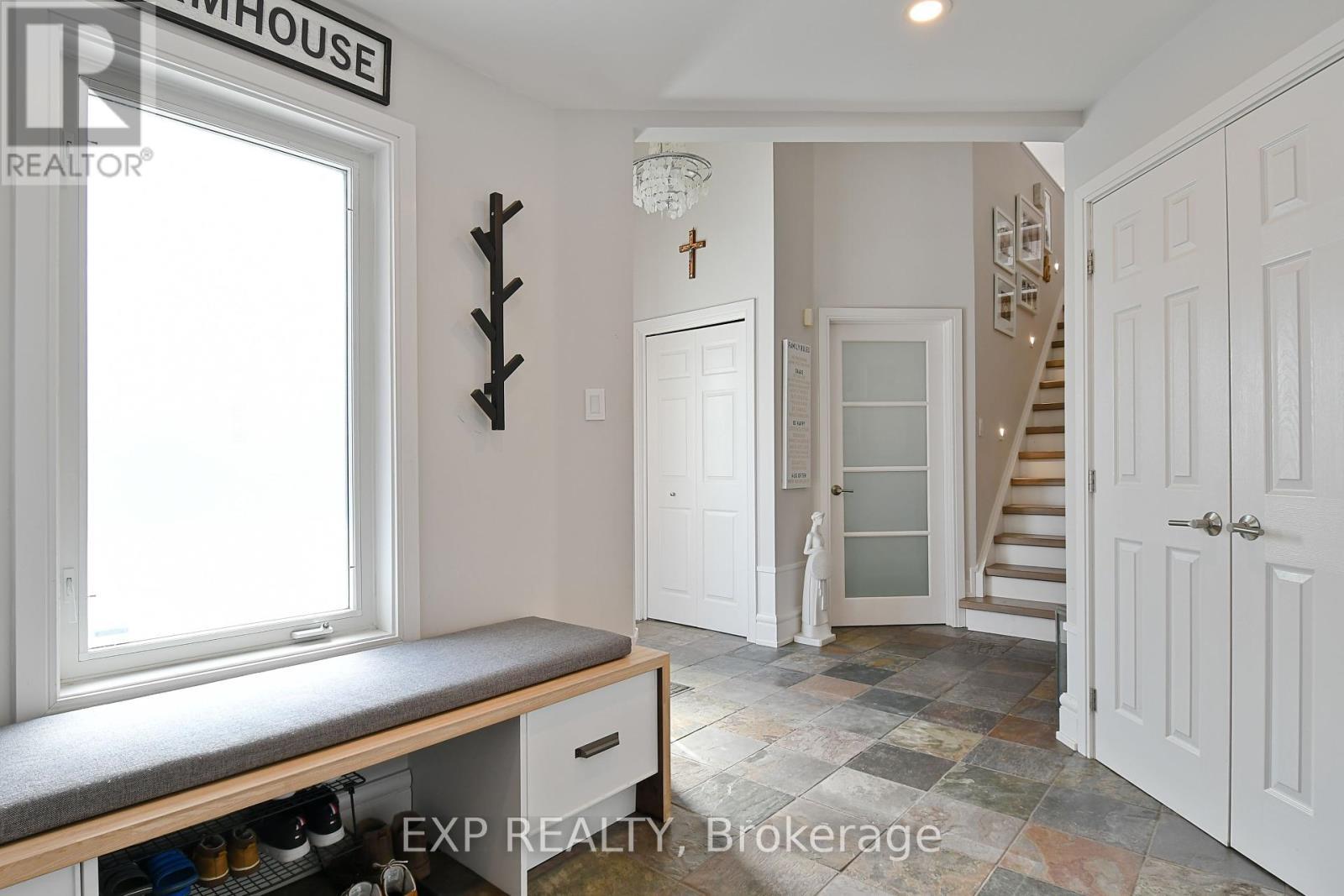 












3616 ALBION ROAD S

,
Ottawa,




Ontario
K1T1A3

