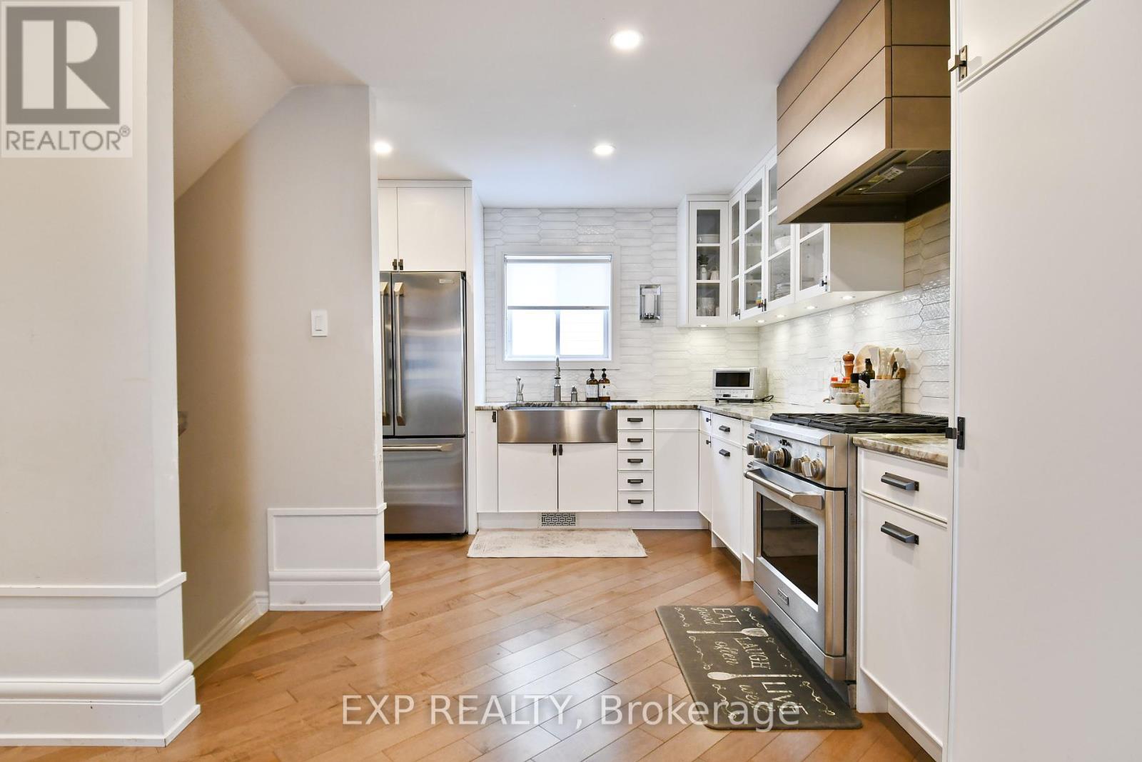 












3616 ALBION ROAD S

,
Ottawa,




Ontario
K1T1A3

