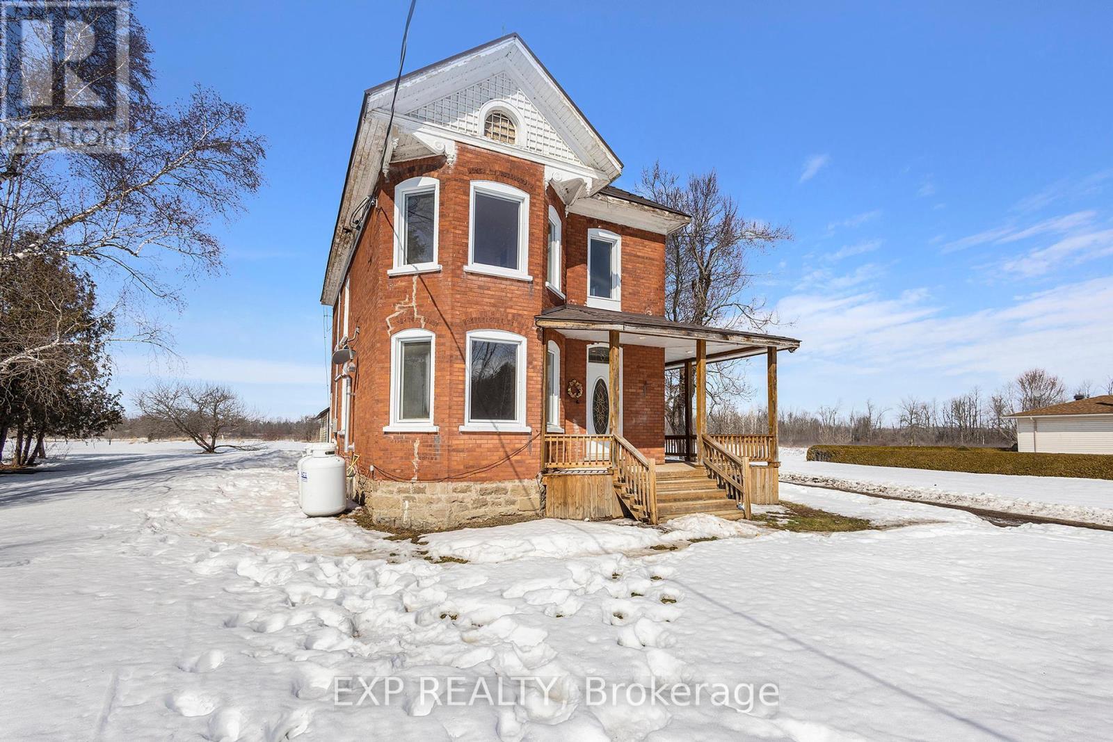 












52 HUNTERS ROAD

,
Rideau Lakes,




Ontario
K7A4S5

