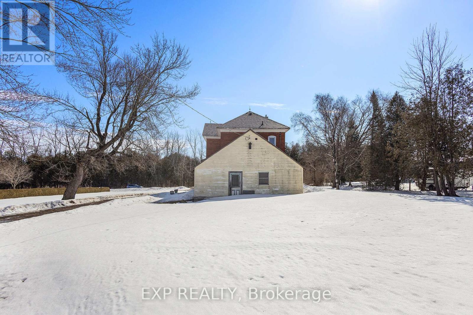 












52 HUNTERS ROAD

,
Rideau Lakes,




Ontario
K7A4S5

