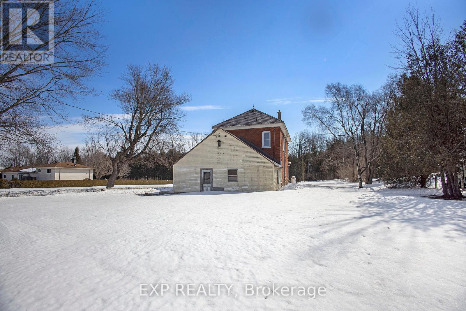 












52 HUNTERS ROAD

,
Rideau Lakes,




Ontario
K7A4S5

