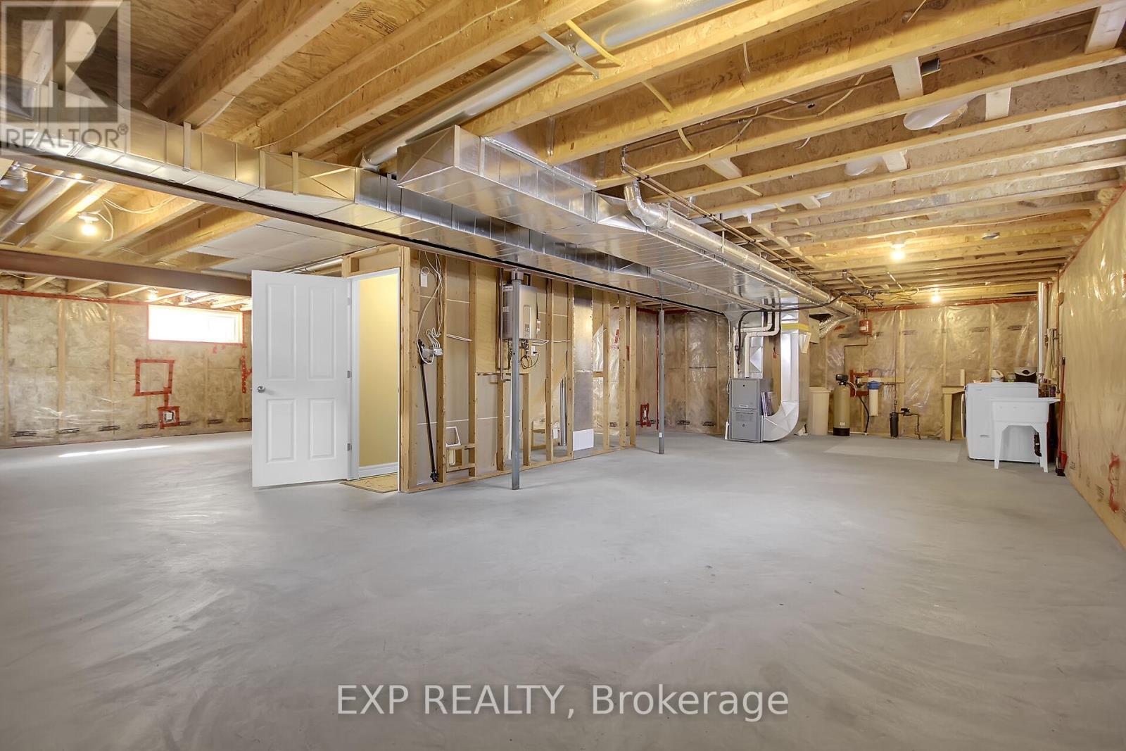












411 VAN DUSEN STREET

,
Mississippi Mills,




Ontario
K0A1A0


