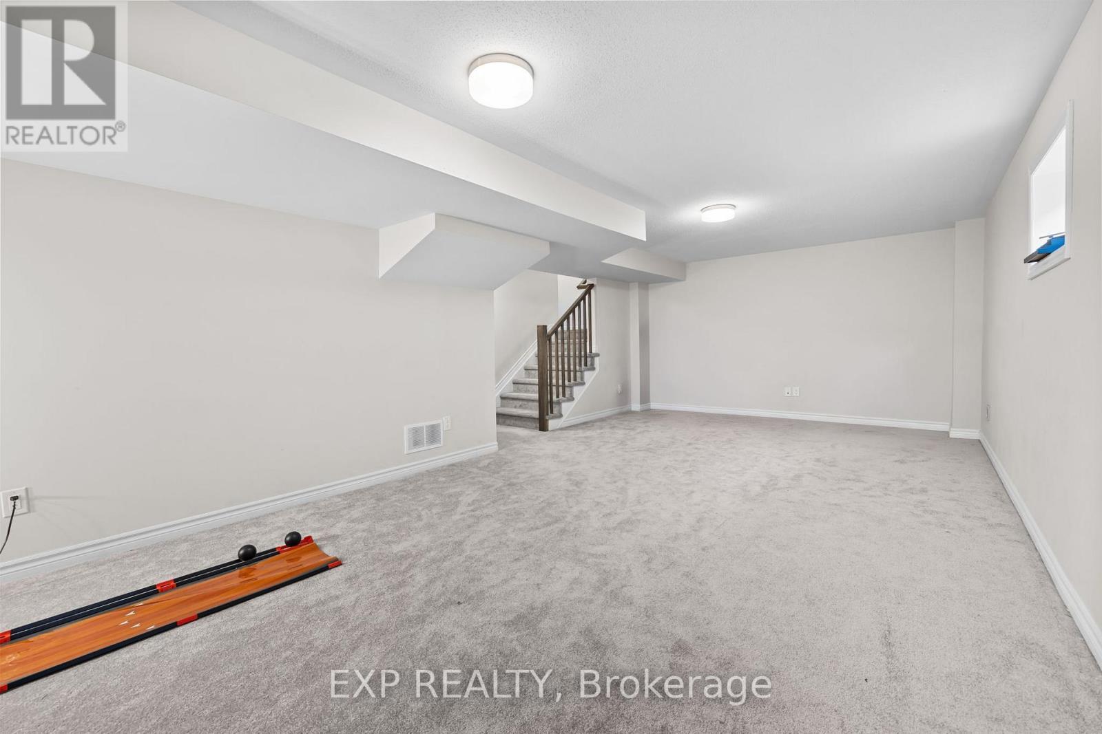 












229 APPALACHIAN CIRCLE

,
Ottawa,




Ontario
K2J6X4

