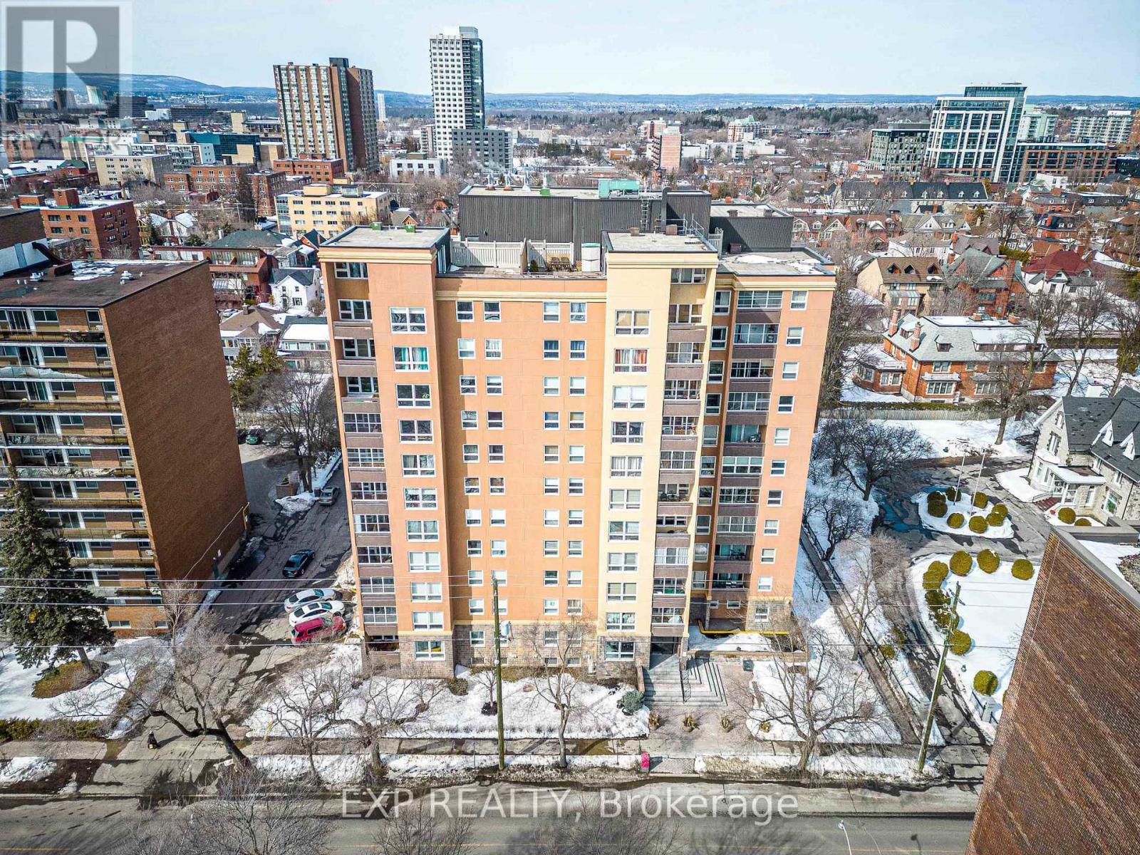 












1104 - 373 LAURIER AVENUE E

,
Ottawa,




Ontario
K1N8X6


