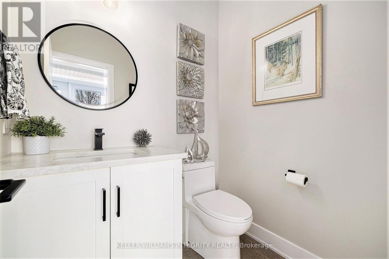 












308 AUTUMN MEADOW WAY

,
Ottawa,




Ontario
K2A2T0


