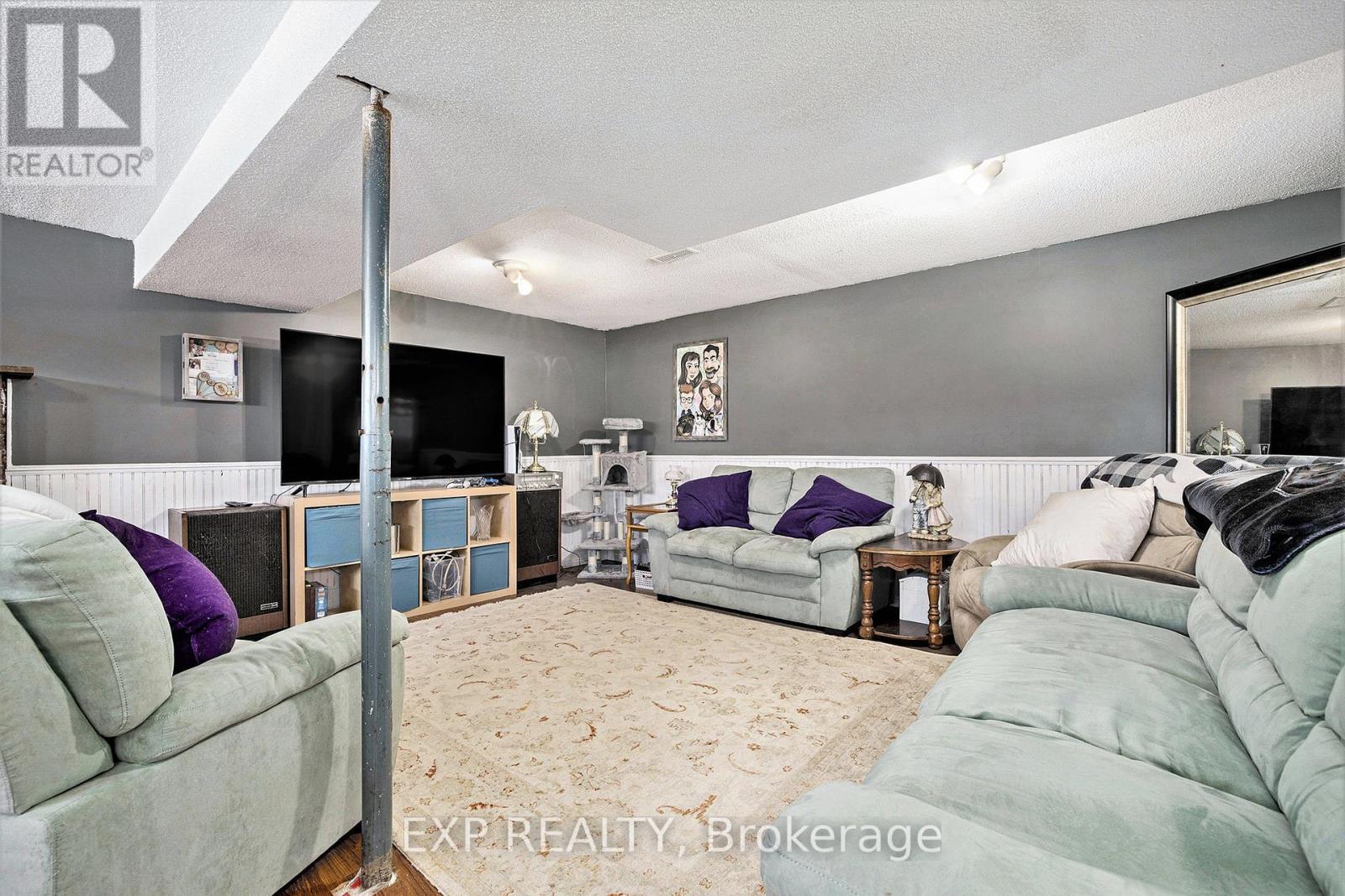 












179 WELLINGTON STREET

,
Carleton Place,




Ontario
K7C1B4

