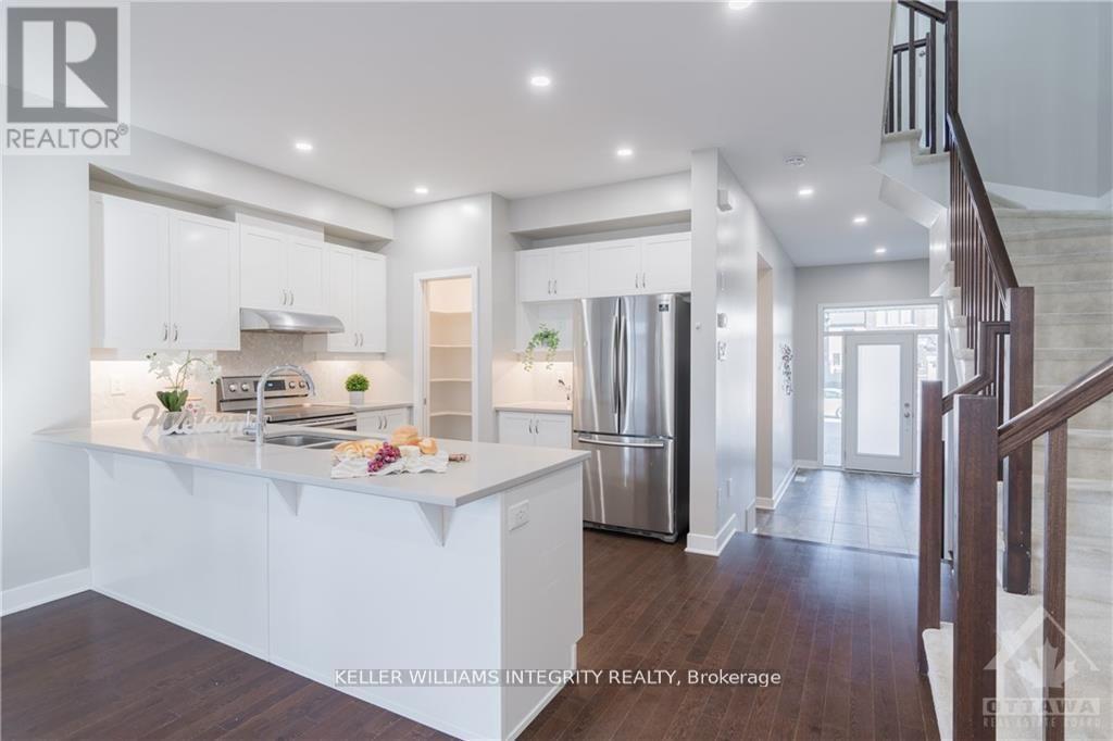 












551 TRIANGLE STREET

,
Ottawa,




Ontario
K2V0M5

