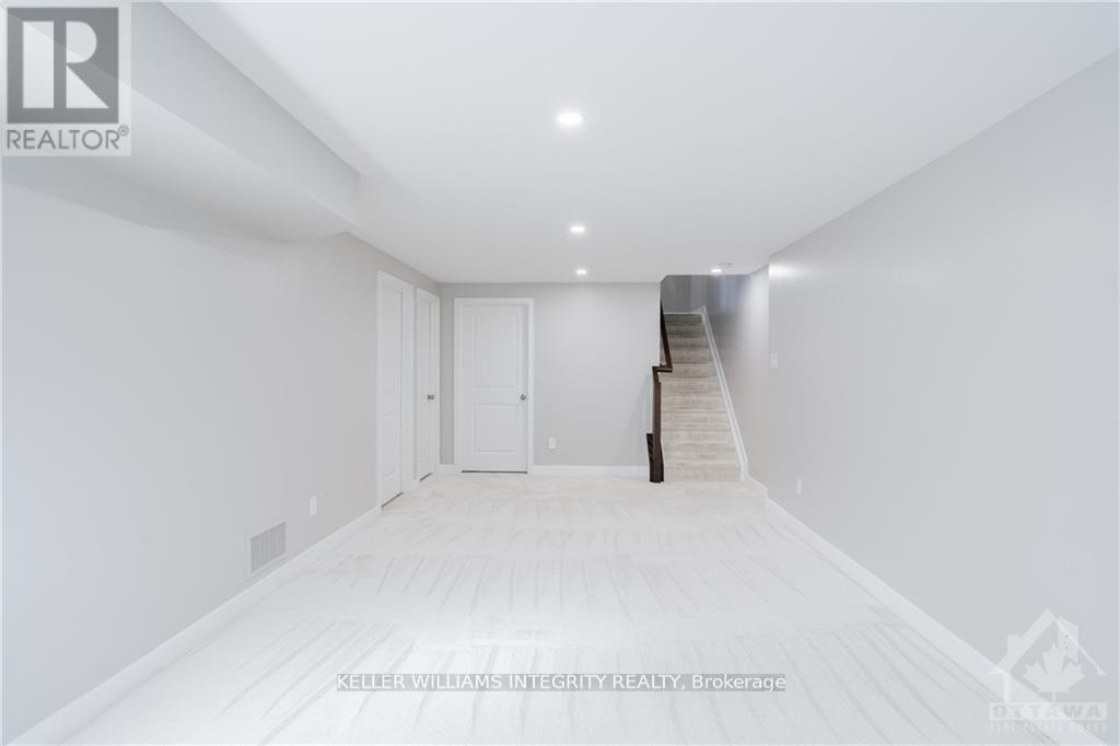 












551 TRIANGLE STREET

,
Ottawa,




Ontario
K2V0M5

