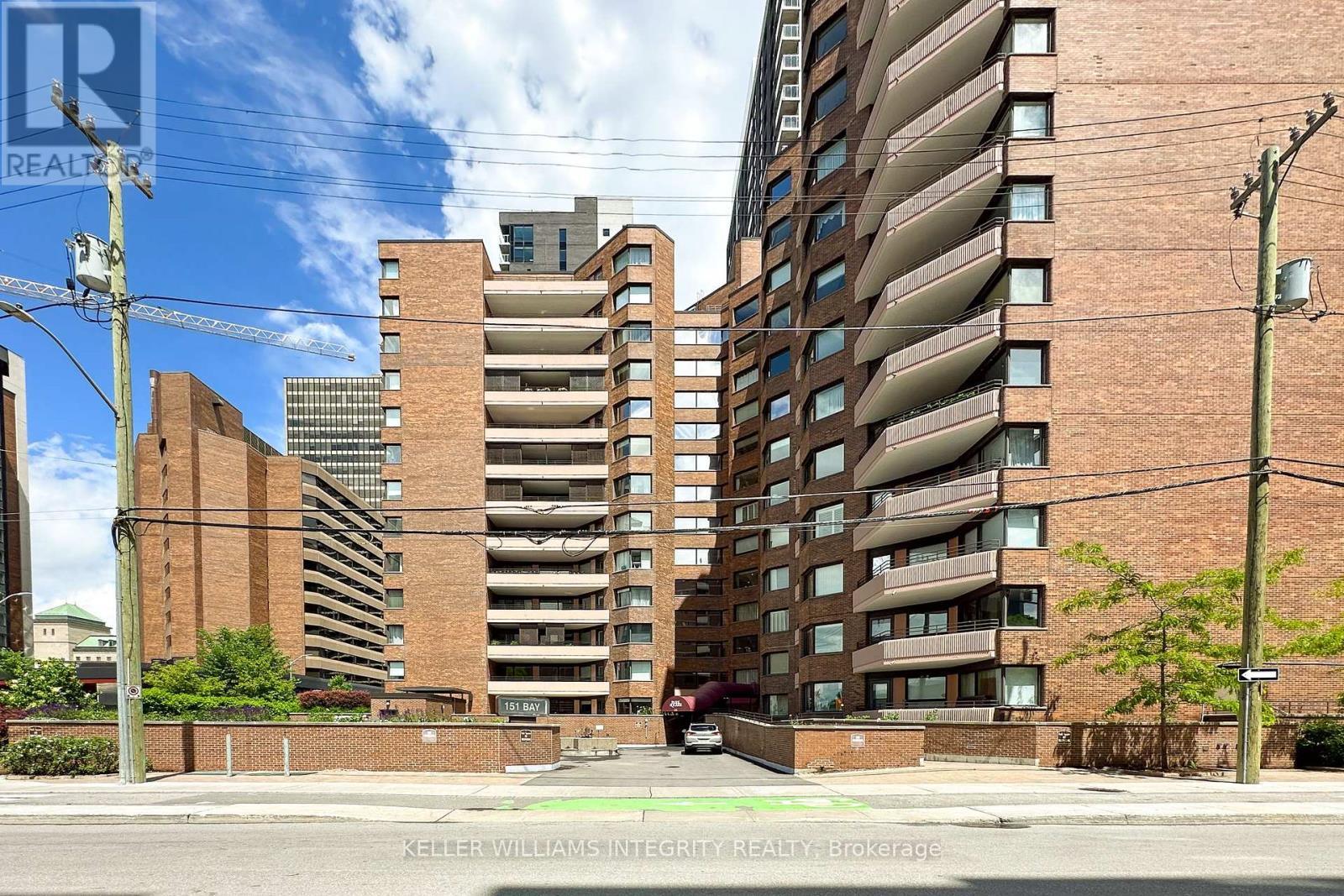 












503 - 151 BAY STREET

,
Ottawa,




Ontario
K1R7T2

