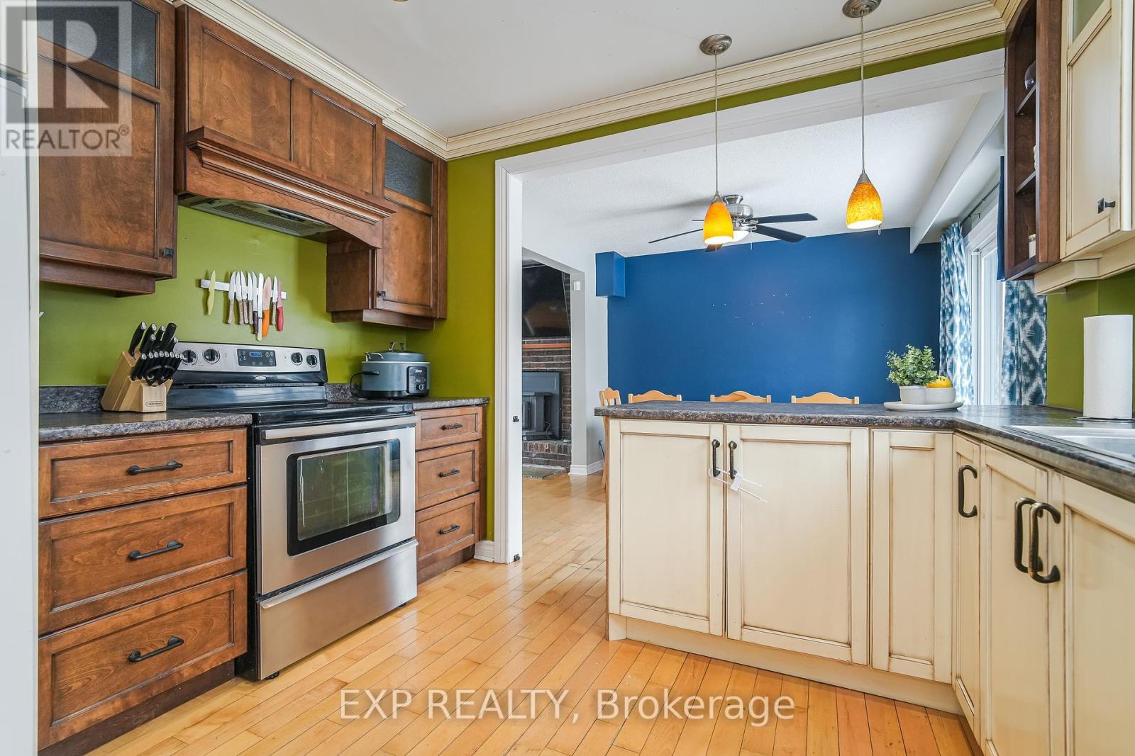 












4441 STAGECOACH ROAD

,
Ottawa,




Ontario
K0A2W0

