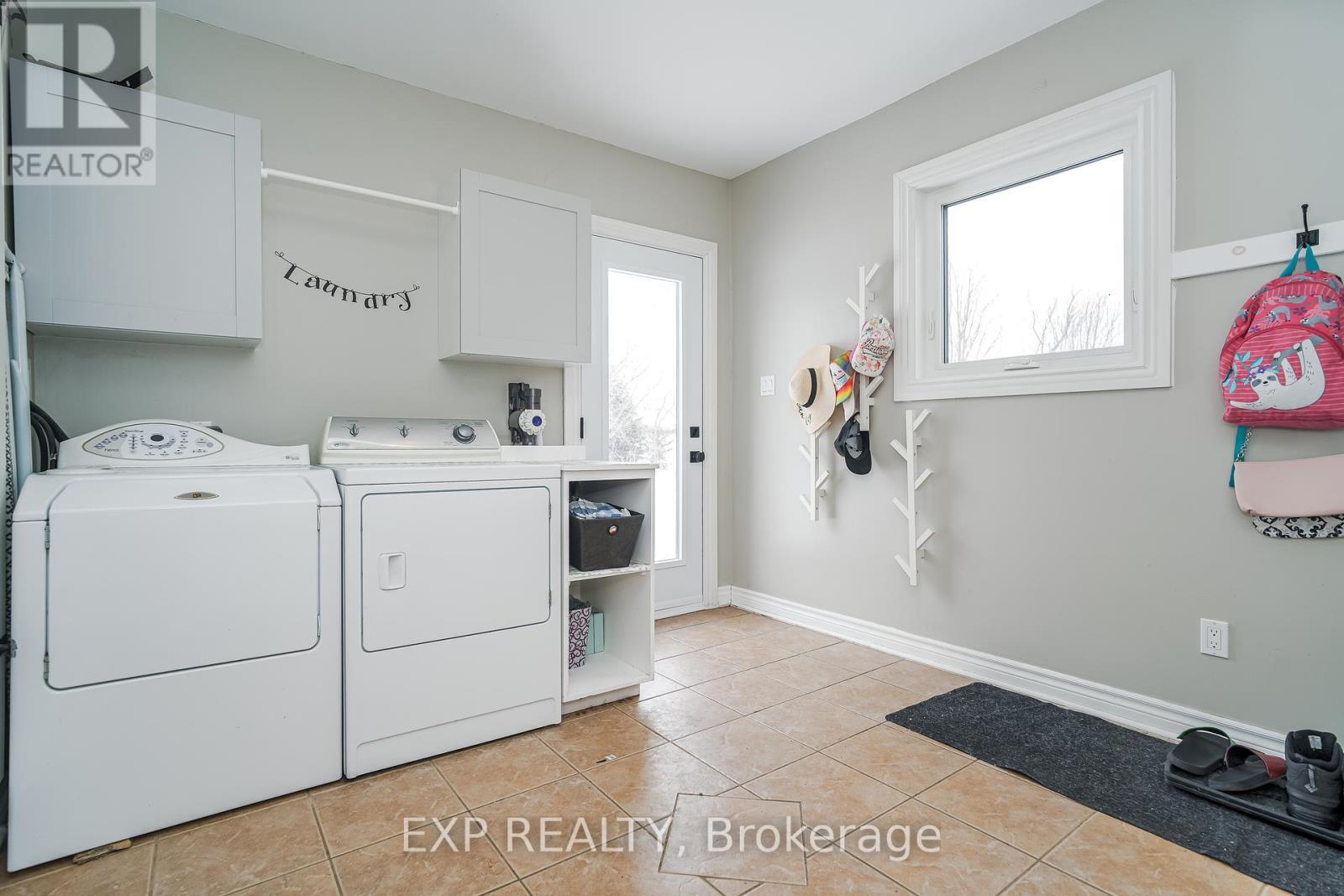 












4441 STAGECOACH ROAD

,
Ottawa,




Ontario
K0A2W0

