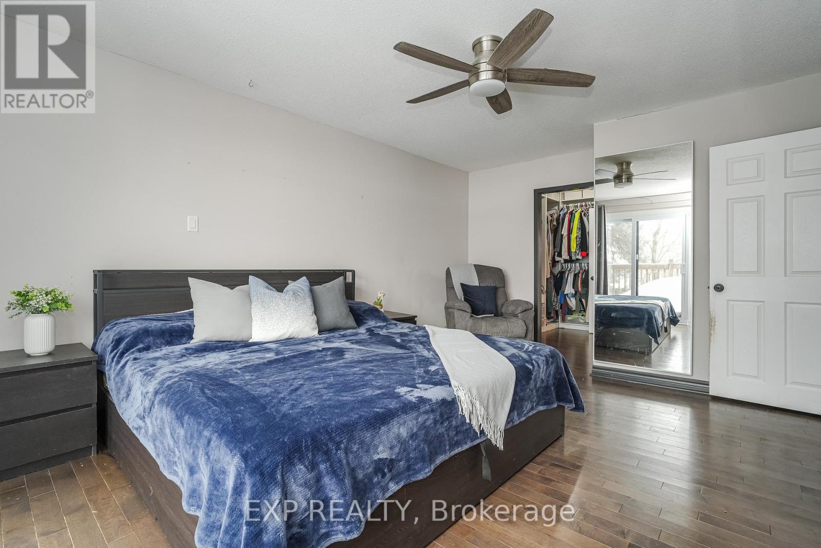 












4441 STAGECOACH ROAD

,
Ottawa,




Ontario
K0A2W0

