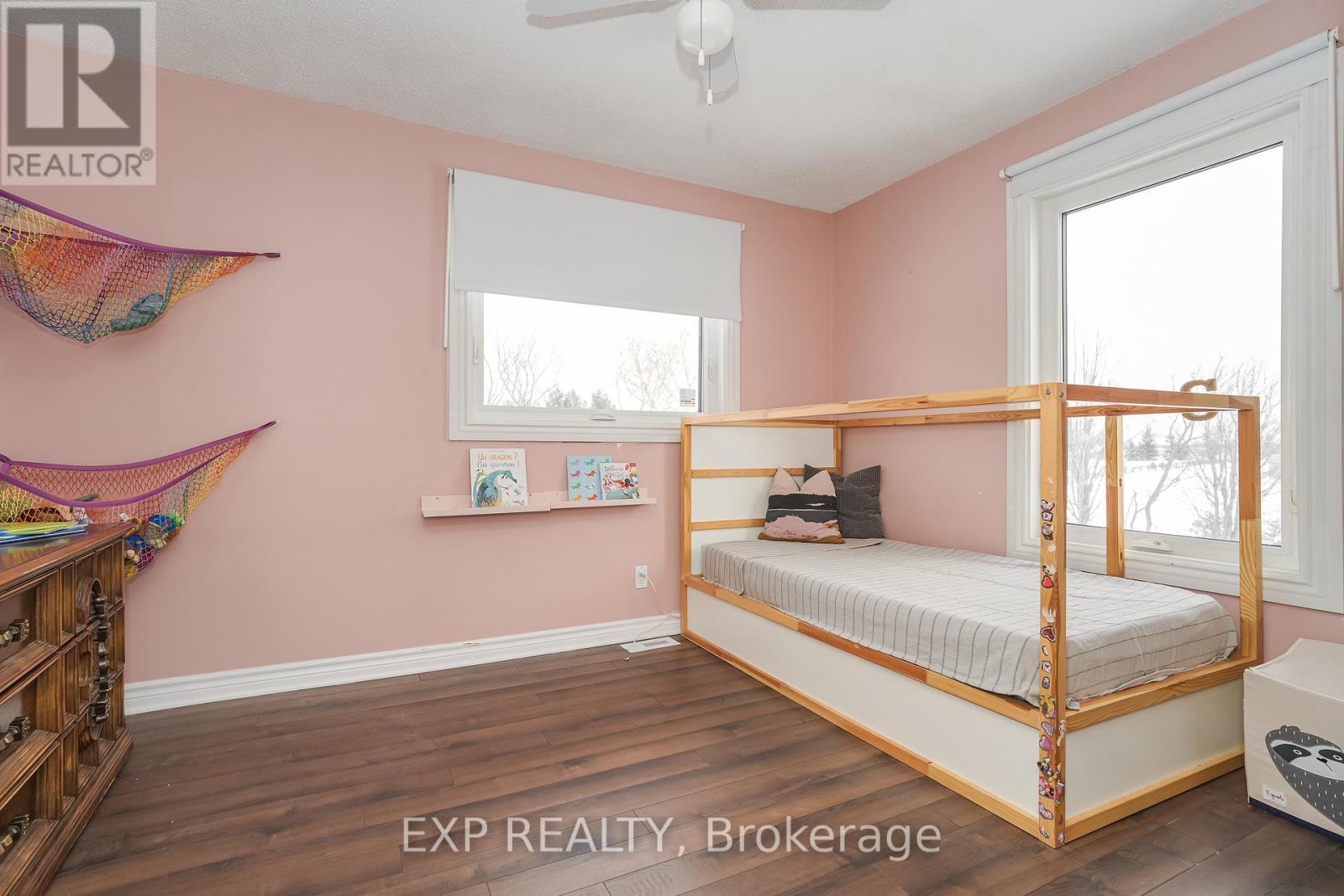 












4441 STAGECOACH ROAD

,
Ottawa,




Ontario
K0A2W0

