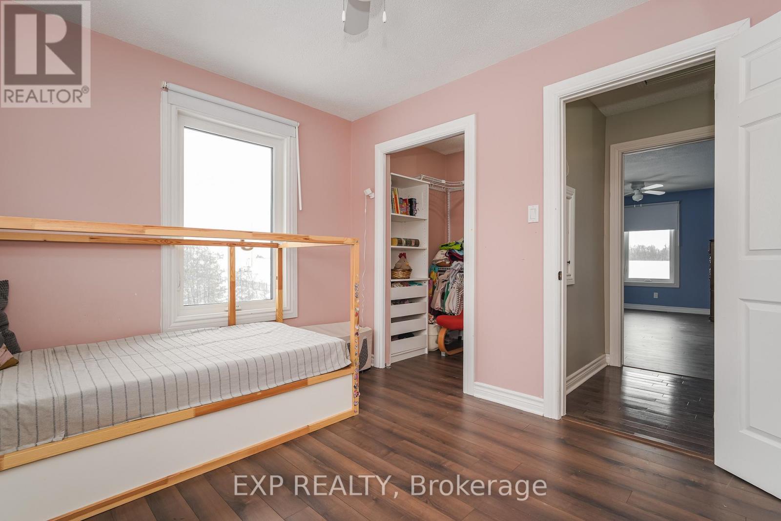 












4441 STAGECOACH ROAD

,
Ottawa,




Ontario
K0A2W0

