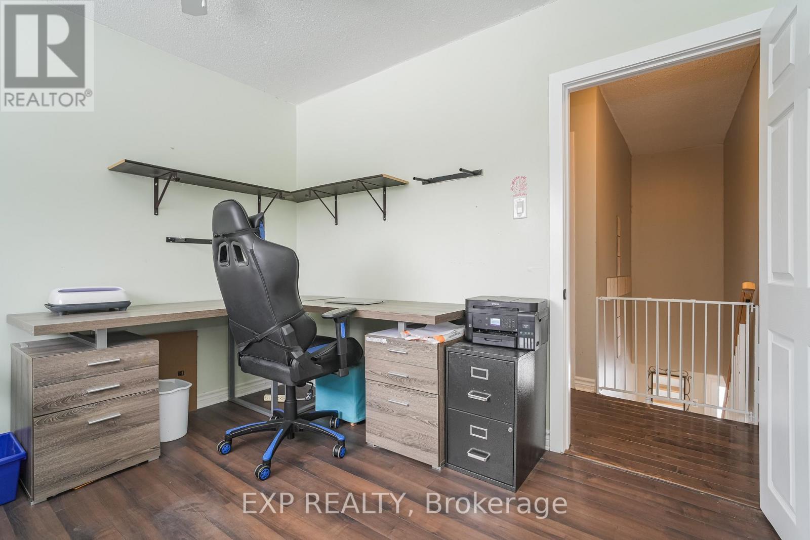 












4441 STAGECOACH ROAD

,
Ottawa,




Ontario
K0A2W0


