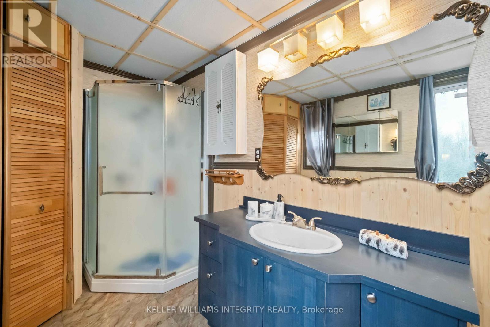 












295 GLENVIEW ROAD

,
Drummond/North Elmsley,




Ontario
K7A4S4

