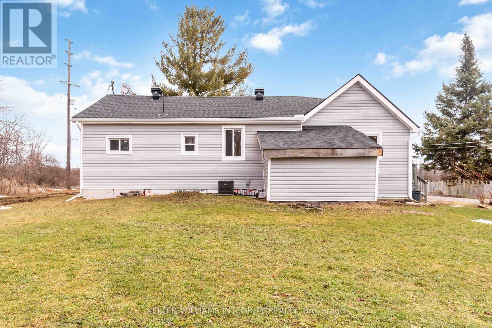 












295 GLENVIEW ROAD

,
Drummond/North Elmsley,




Ontario
K7A4S4

