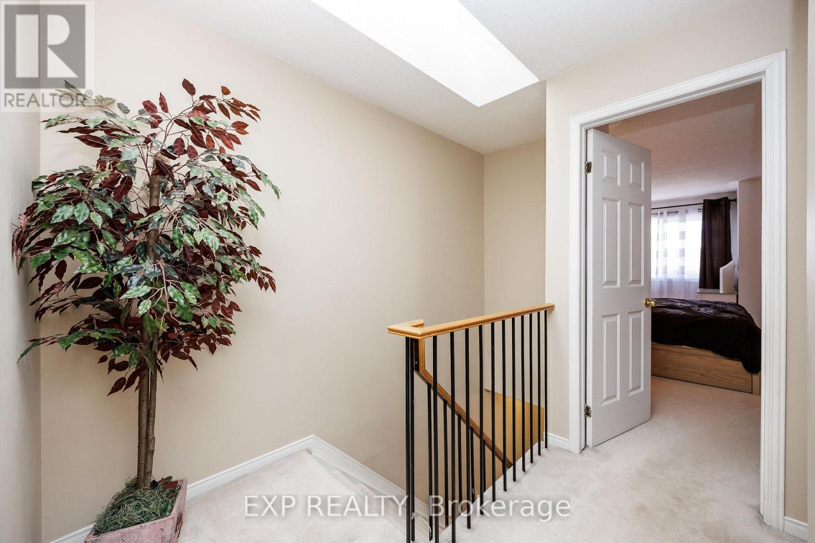 












90 PICKWICK DRIVE

,
Ottawa,




Ontario
K2J3E2

