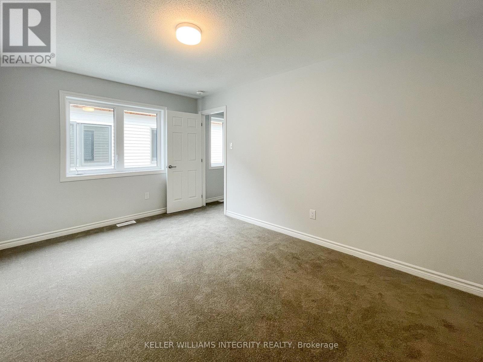 












610 DAMSON GARDENS GROVE

,
Ottawa,




Ontario
K2J7C8

